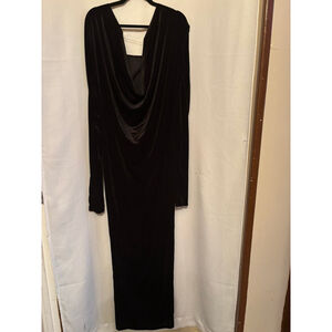 Women's Fashion Nova Black Velvet Hooded Maxi Dress Size L